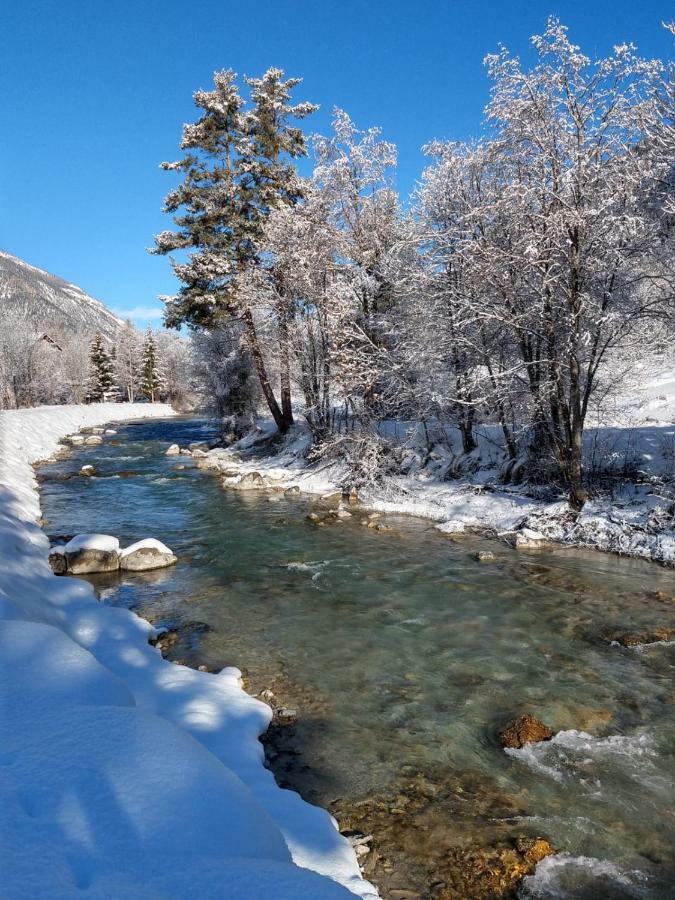 Bed And Breakfast Les Airelles Val-des-Pres Bagian luar foto